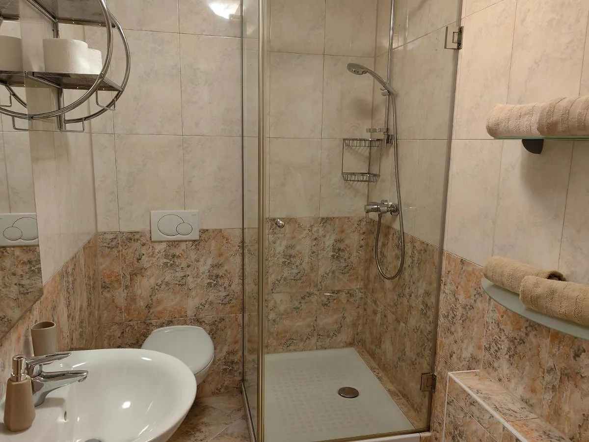 Sea View Apartment & Studio Apartment Bruno Umag