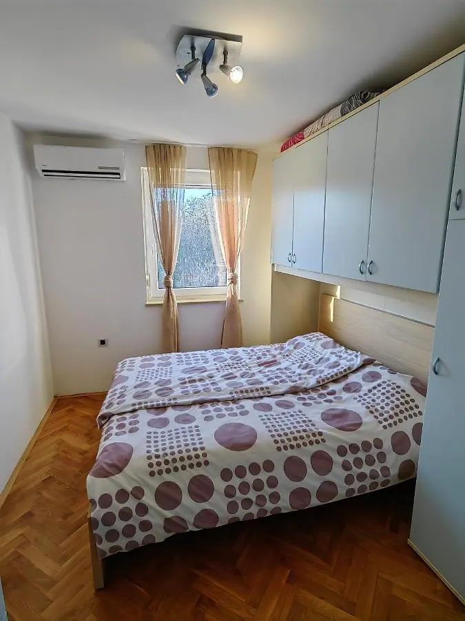 Sea View Apartment & Studio Apartment Bruno Umag
